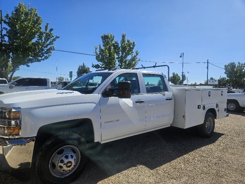 Chevrolet Silverado 3500HD Work Truck Crew Cab 4WD 2016