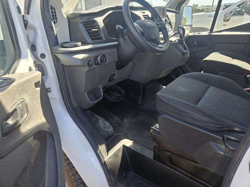 Ford Transit T-350 HD DRW 2022