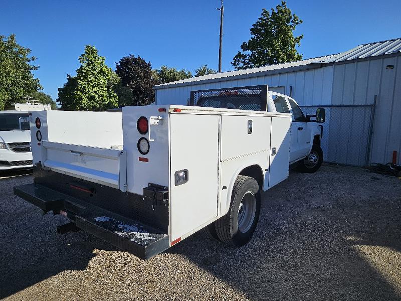 Chevrolet Silverado 3500HD Work Truck Crew Cab 4WD 2015