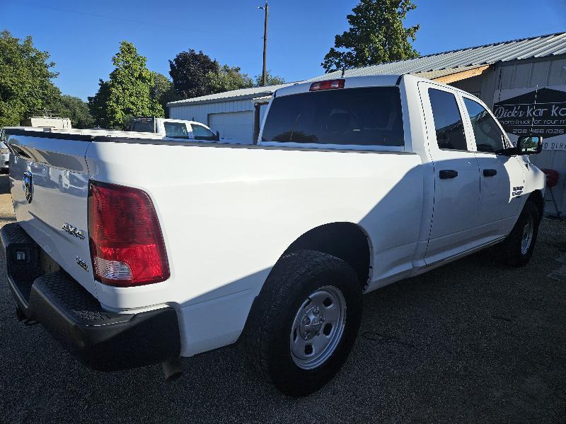 RAM 1500 Classic Tradesman Quad Cab 4WD 2019