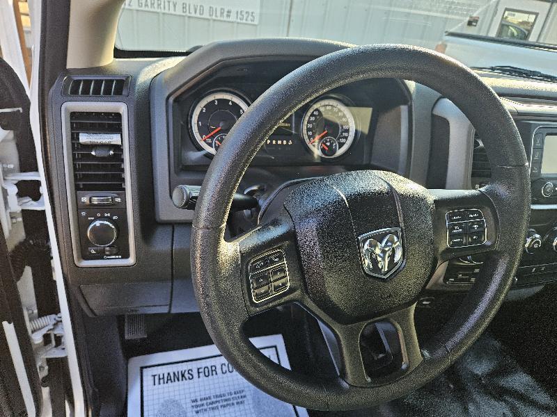 RAM 1500 Classic Tradesman Quad Cab 4WD 2019