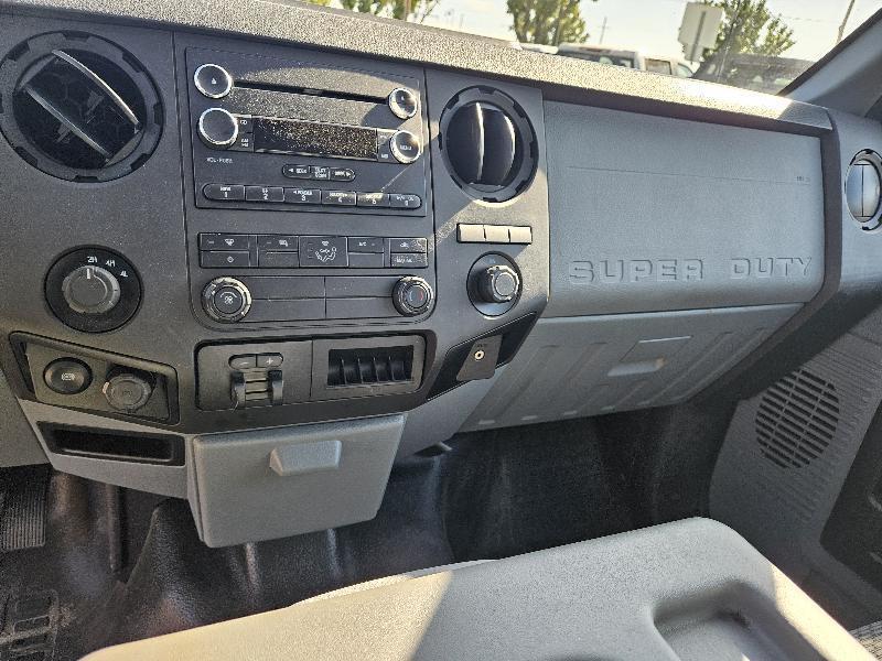Ford F-450 SD XL Crew Cab DRW 4WD 2016