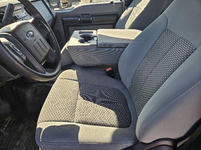 Ford F-450 SD XL Crew Cab DRW 4WD 2016