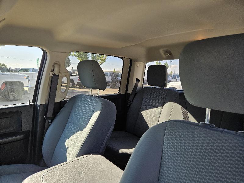 RAM 1500 Tradesman Crew Cab SWB 4WD 2018