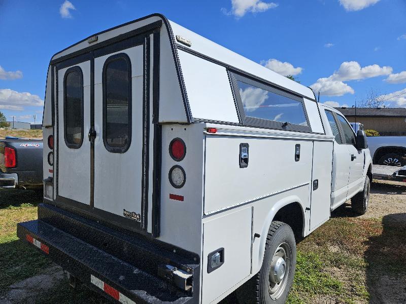 Ford F-250 SD XL SuperCab Long Bed 4WD 2017