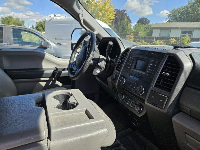 Ford F-250 SD XL SuperCab Long Bed 4WD 2017