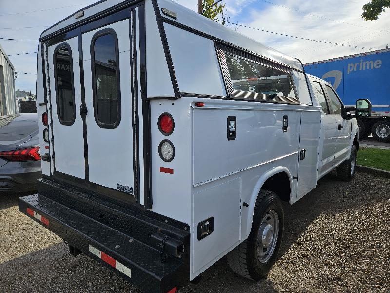 Ford F-250 SD XL SuperCab Long Bed 4WD 2017