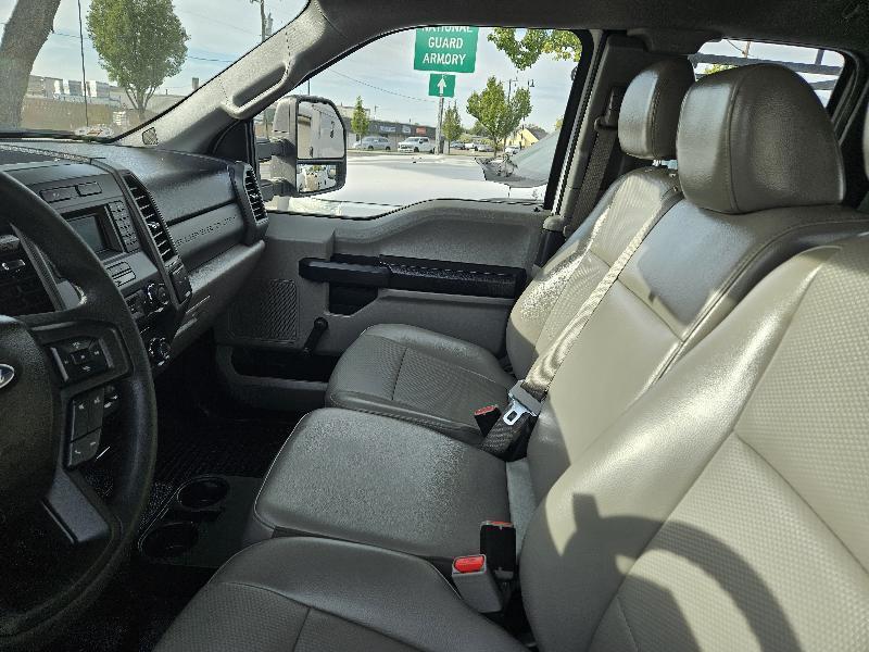 Ford F-250 SD XL SuperCab Long Bed 4WD 2017