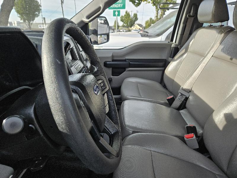 Ford F-250 SD XL SuperCab Long Bed 4WD 2017