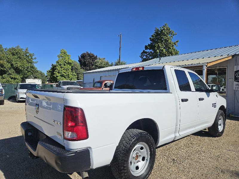 RAM 1500 Classic Tradesman Quad Cab 4WD 2019