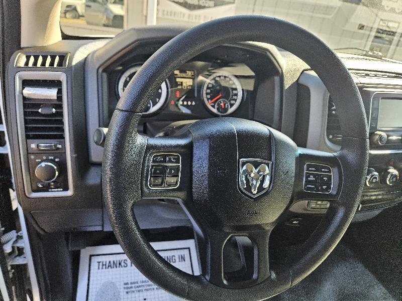 RAM 1500 Classic Tradesman Quad Cab 4WD 2019