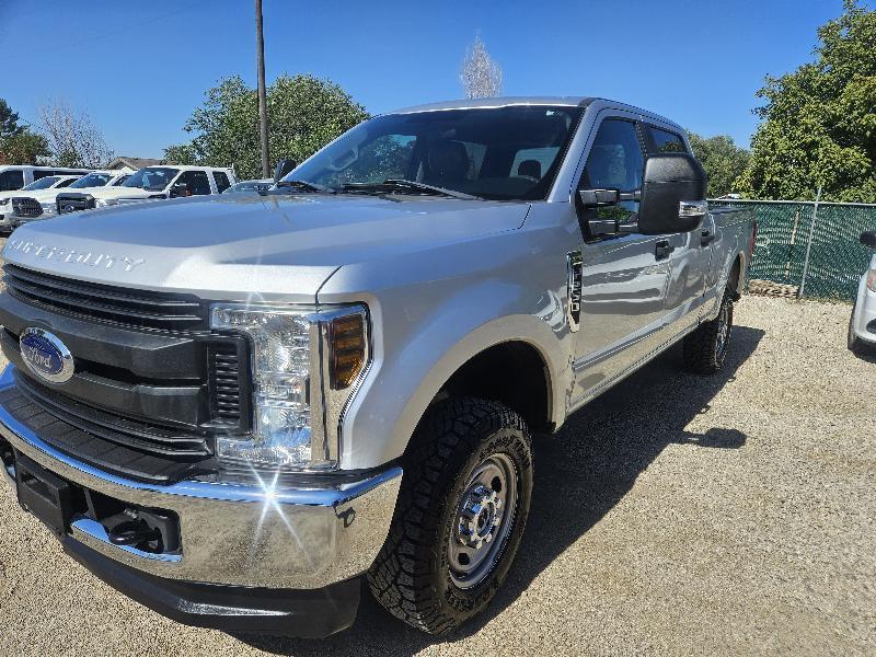 Ford F-250 SD XL Crew Cab 4WD 2018