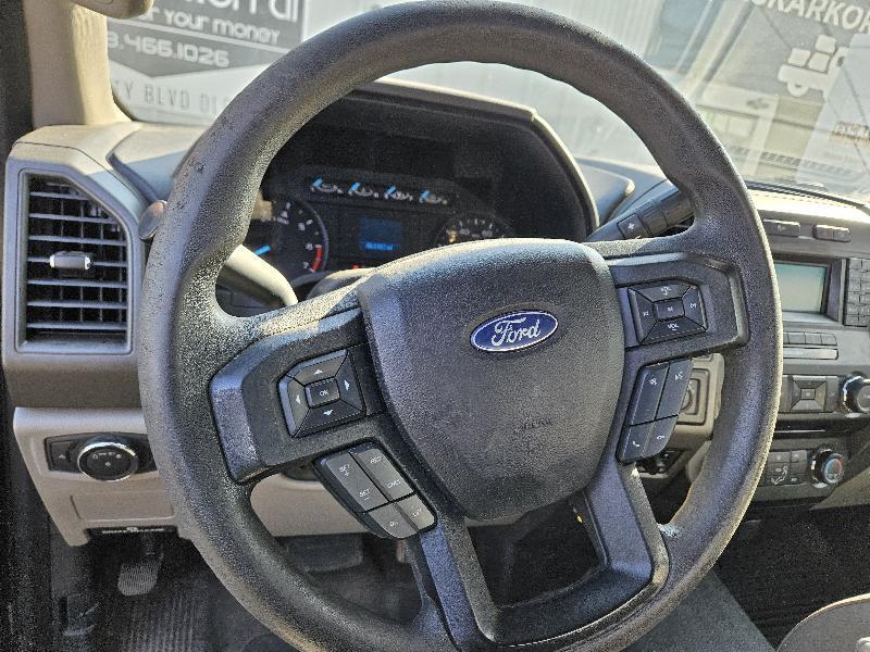 Ford F-250 SD XL SuperCab Long Bed 4WD 2018