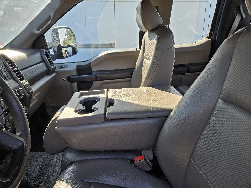 Ford F-250 SD XL SuperCab Long Bed 4WD 2018