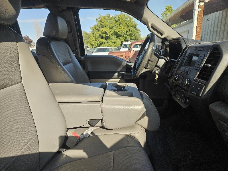 Ford F-250 SD XL SuperCab Long Bed 4WD 2018