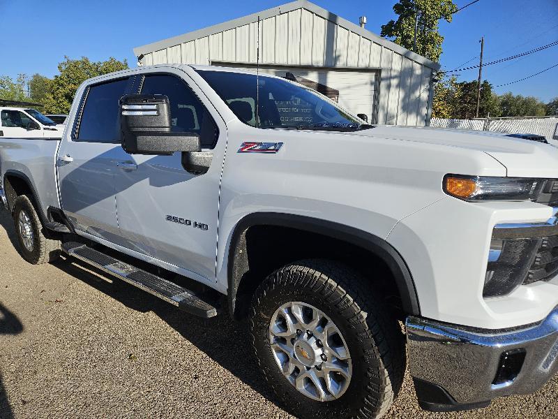 Chevrolet Silverado 2500HD LT Crew Cab Short Box 4WD 2024