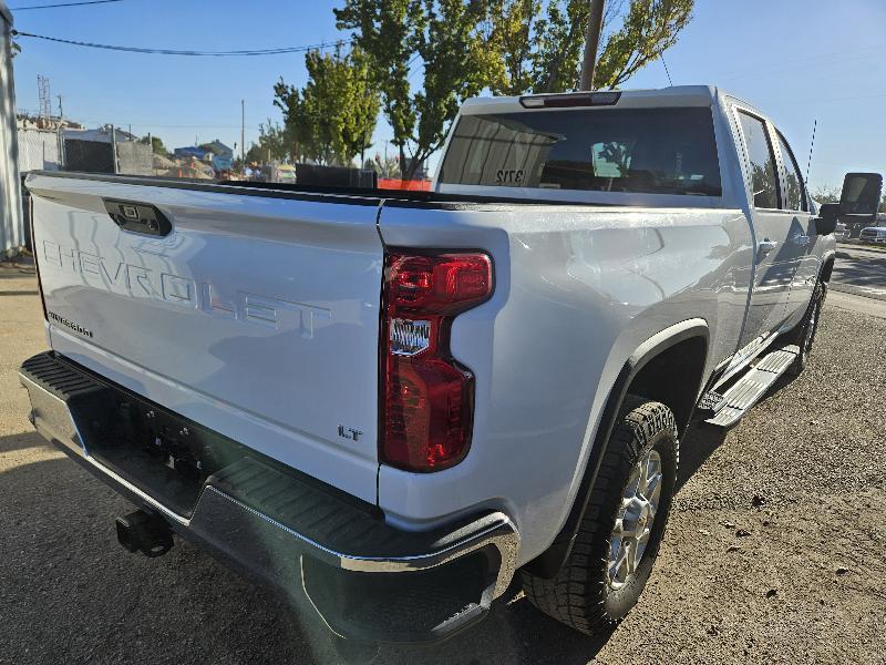 Chevrolet Silverado 2500HD LT Crew Cab Short Box 4WD 2024