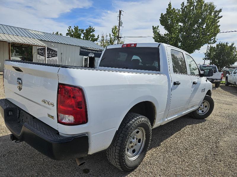 RAM 1500 Tradesman Crew Cab SWB 4WD 2018