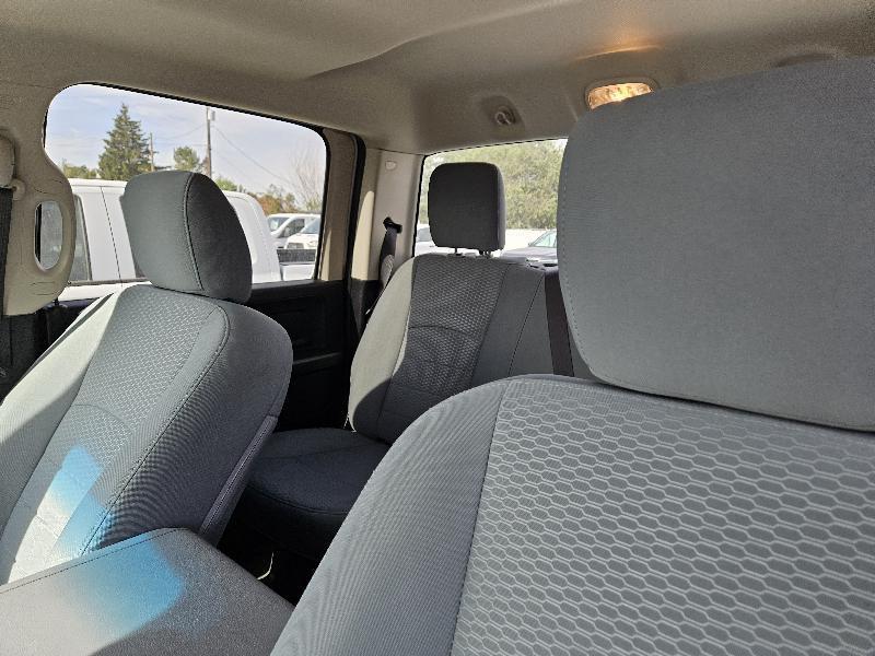 RAM 1500 Tradesman Crew Cab SWB 4WD 2018