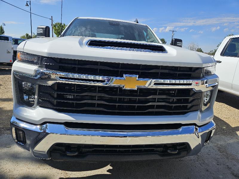 Chevrolet Silverado 2500HD LT Crew Cab Short Box 4WD 2024