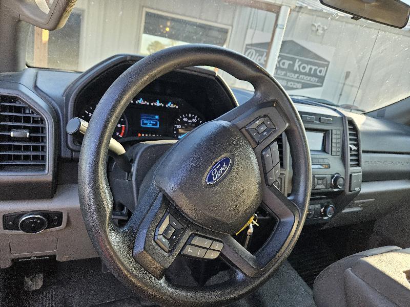 Ford F-250 SD XL SuperCab Long Bed 4WD 2018