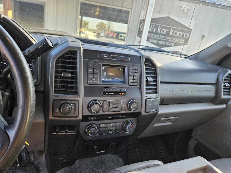 Ford F-250 SD XL SuperCab Long Bed 4WD 2018