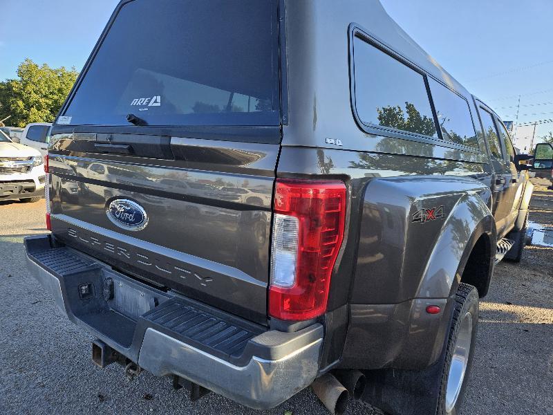 Ford F-450 SD XL Crew Cab DRW 4WD 2017