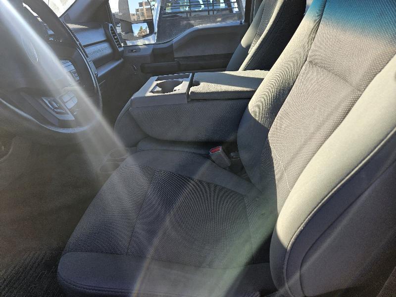 Ford F-450 SD XL Crew Cab DRW 4WD 2017