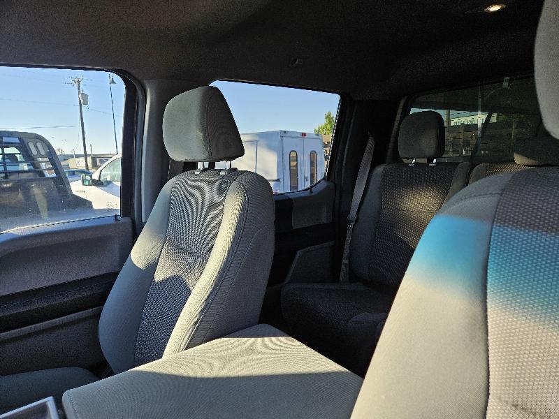 Ford F-450 SD XL Crew Cab DRW 4WD 2017