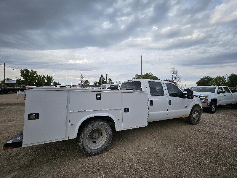 Ford F-350 SD XL Crew Cab Long Bed DRW 2WD 2015