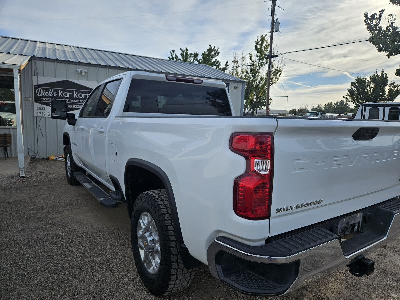 Chevrolet Silverado 2500HD LT Crew Cab Short Box 4WD 2025