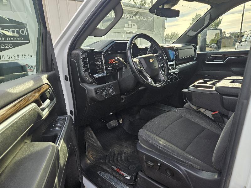 Chevrolet Silverado 2500HD LT Crew Cab Short Box 4WD 2025