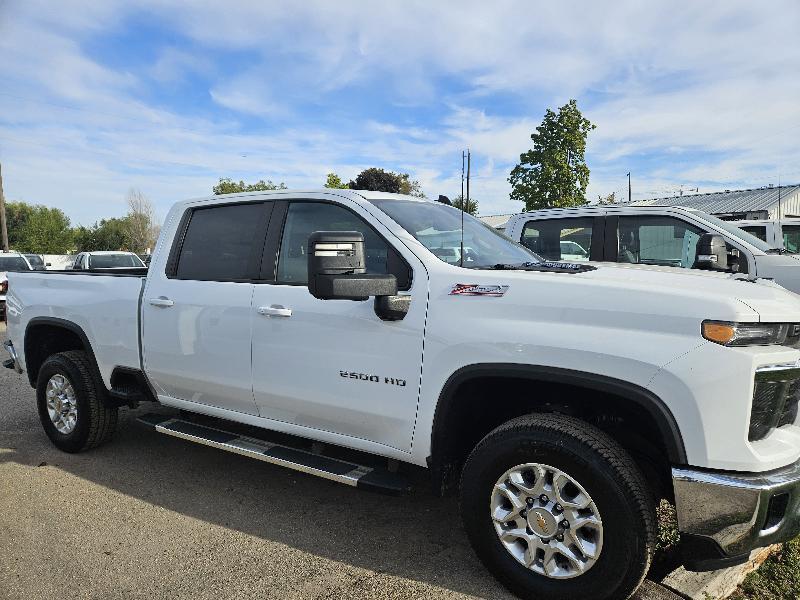 Chevrolet Silverado 2500HD LT Crew Cab Short Box 4WD 2024