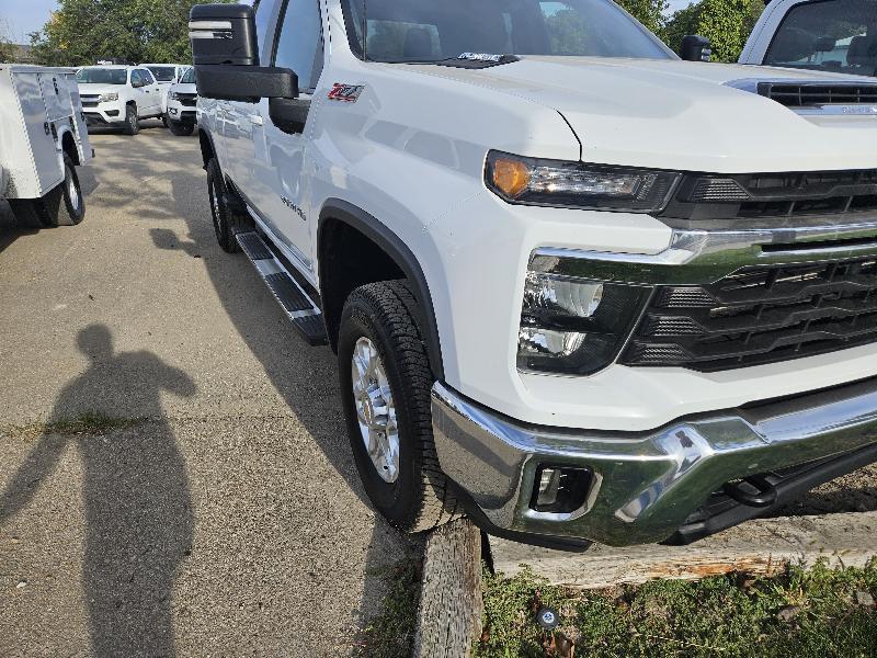 Chevrolet Silverado 2500HD LT Crew Cab Short Box 4WD 2024