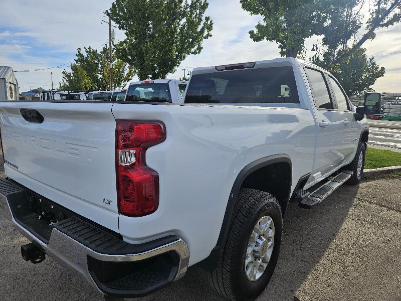 Chevrolet Silverado 2500HD LT Crew Cab Short Box 4WD 2024