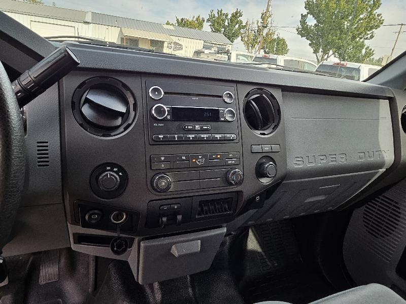 Ford F-450 SD XL Crew Cab DRW 4WD 2016