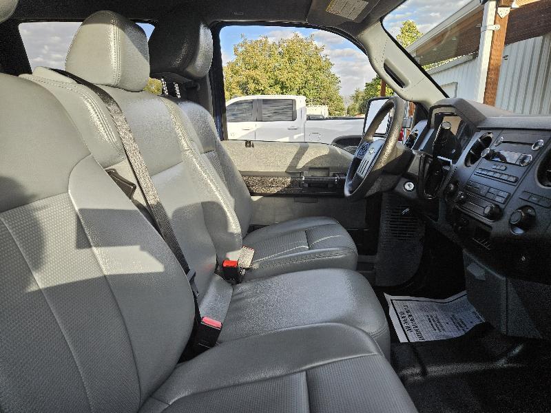Ford F-450 SD XL Crew Cab DRW 4WD 2013
