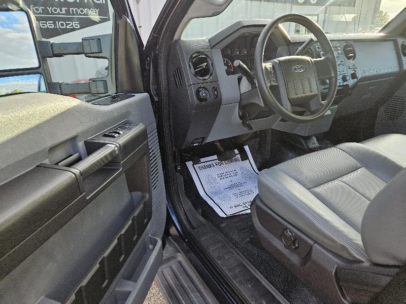 Ford F-450 SD XL Crew Cab DRW 4WD 2013