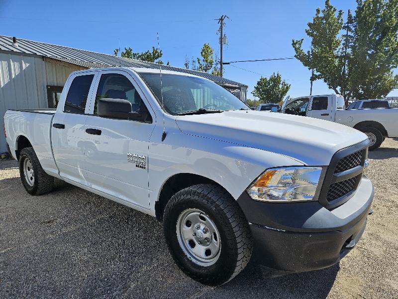 RAM 1500 Classic Tradesman Quad Cab 4WD 2021