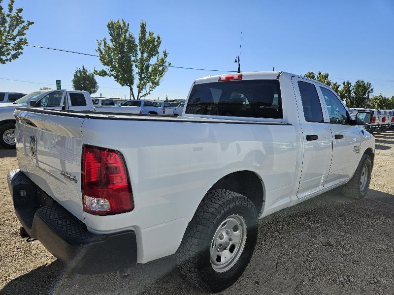 RAM 1500 Classic Tradesman Quad Cab 4WD 2021