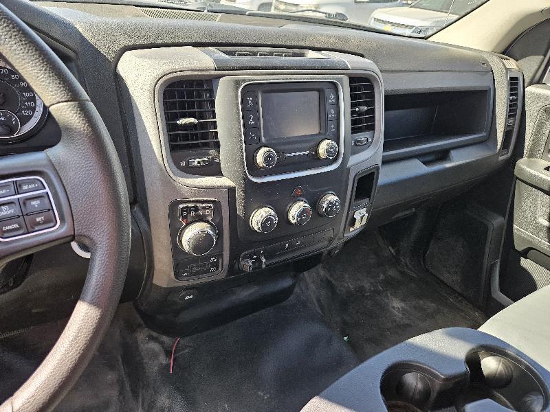 RAM 1500 Classic Tradesman Quad Cab 4WD 2021