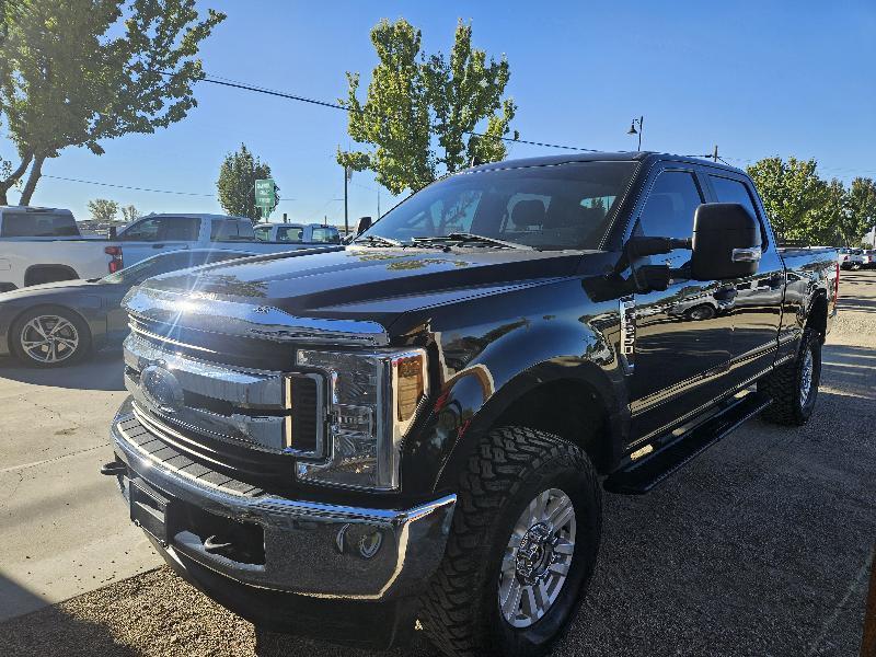 Ford F-250 SD XLT Crew Cab 4WD 2019
