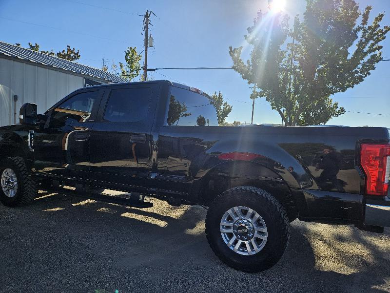Ford F-250 SD XLT Crew Cab 4WD 2019