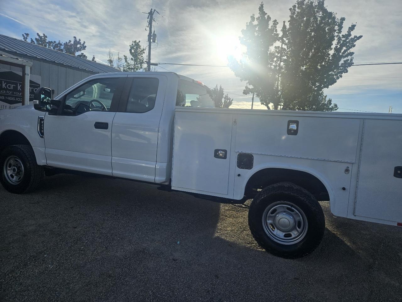Ford F-250 SD XL SuperCab Long Bed 4WD 2019