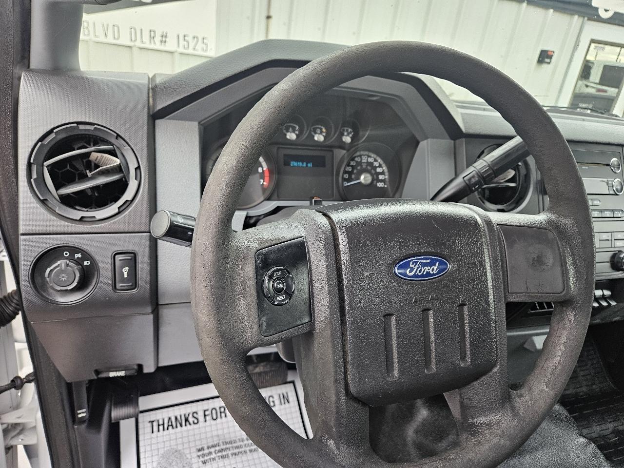 Ford F-350 SD XL DRW 2WD 2011