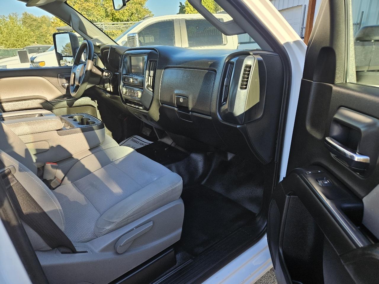 Chevrolet Silverado 3500HD Work Truck Crew Cab Long Box 4WD 2018