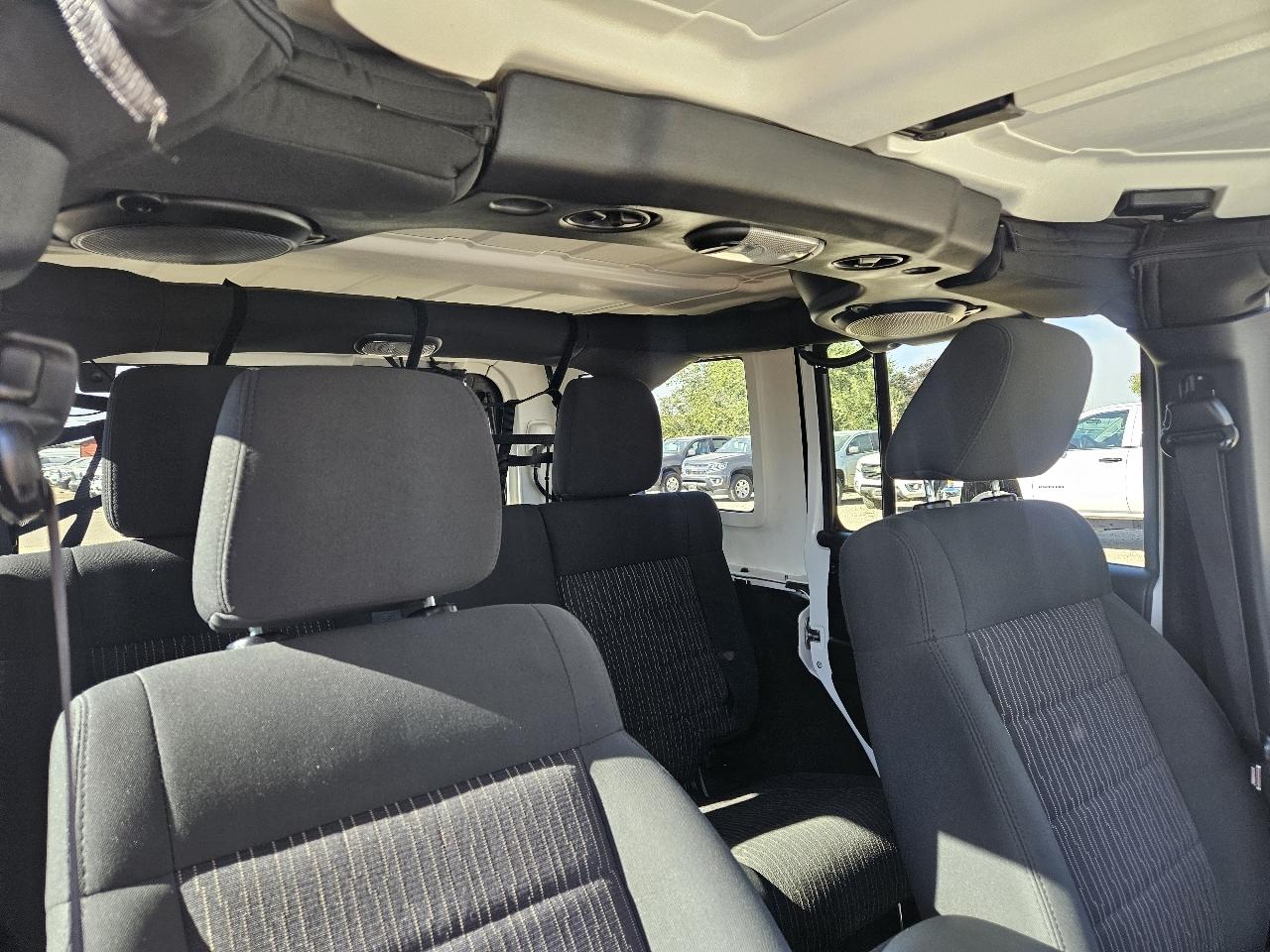 Jeep Wrangler Unlimited Rubicon 4WD 2012