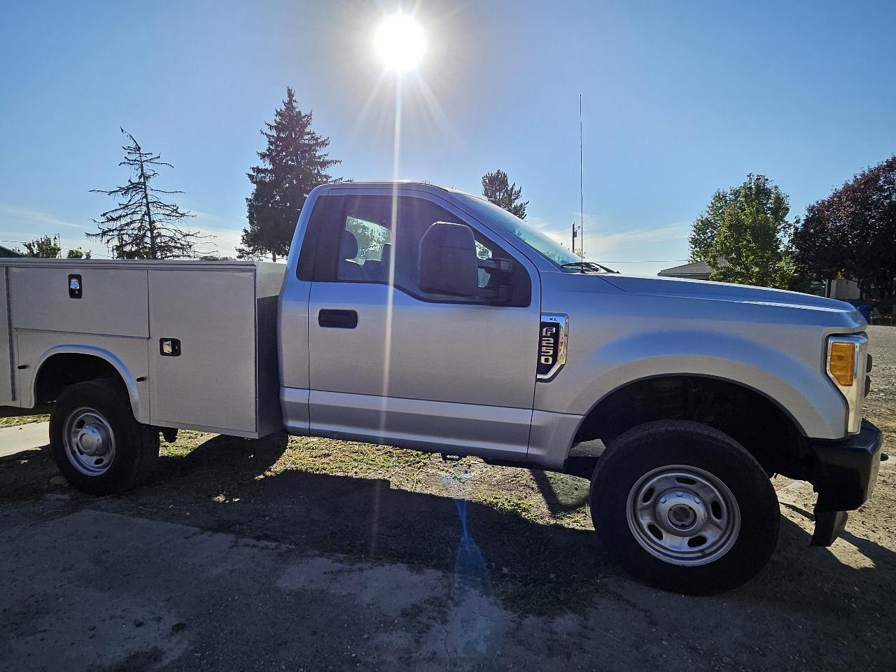 Ford F-250 SD XL 4WD 2017