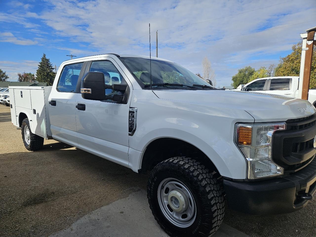Ford F-250 SD XL Crew Cab Long Bed 4WD 2022
