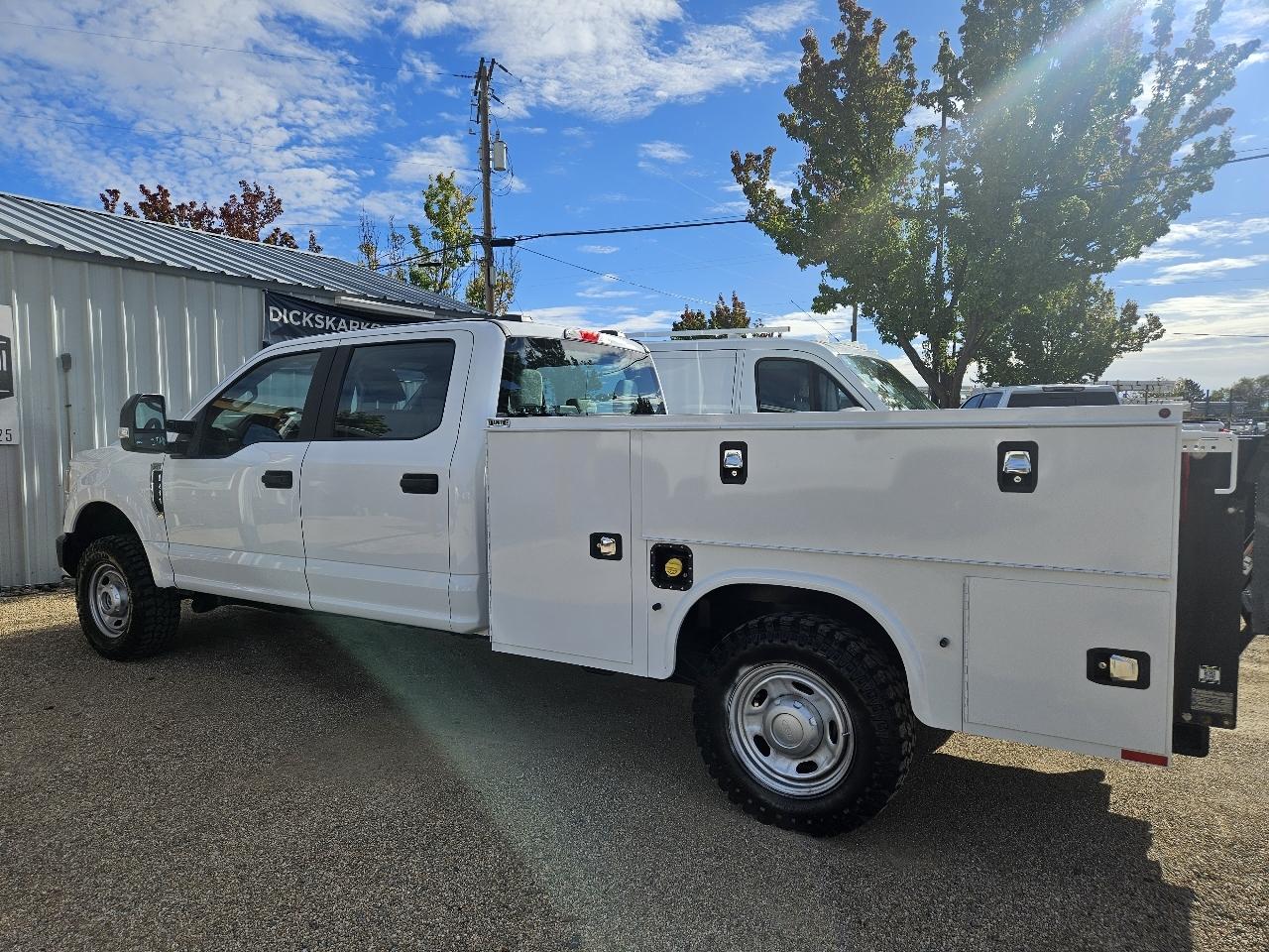 Ford F-250 SD XL Crew Cab Long Bed 4WD 2022